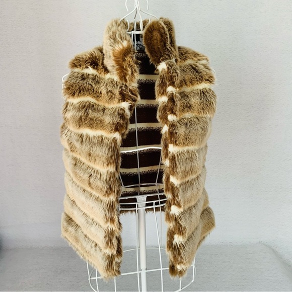 Outdoor Edition by Parkhurst Faux Fur Vest Women Medium Multi Brown Tan Striped - Picture 9 of 11